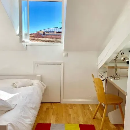 Studio On The Attic 3min From The Sea & Main Street * Nizza