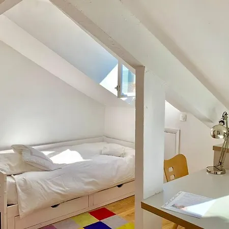 Studio On The Attic 3min From The Sea & Main Street 니스